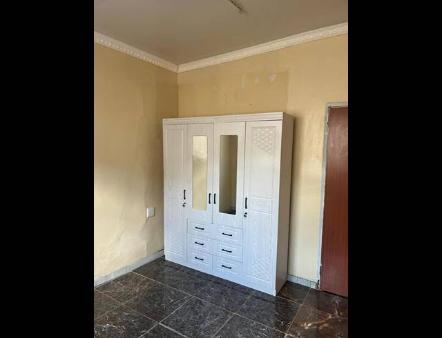 2 BEDROOM PROPERTY TO RENT IN GOLF VIEW